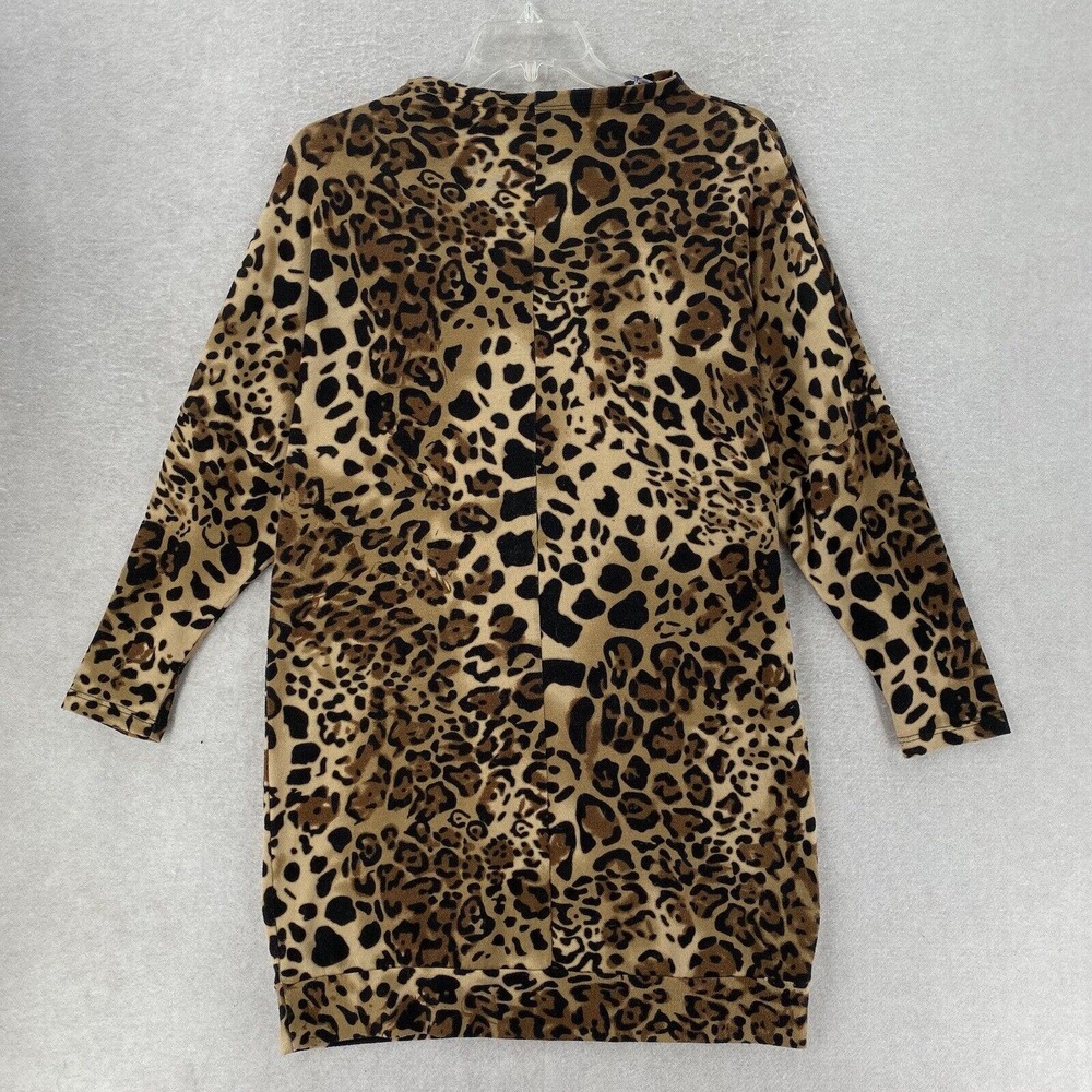 W118 By Walter Baker Sweater Dress MEDIUM Soft Knit Leopard Print Short Pullover